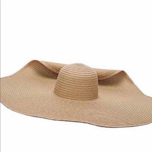 Natural large brim hat